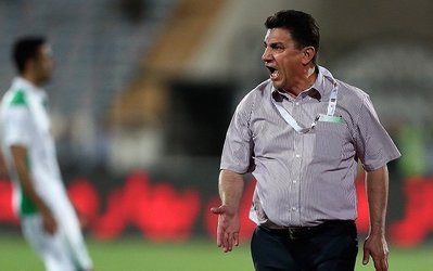 قلعه‌نویی: شعار هواداران استقلال طبیعی و خودجوش بود / ای کاش بازی برنده داشت