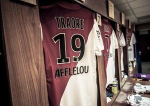 رختکن موناکو|موناکو 2 - 0 اویان / لوشامپیونه