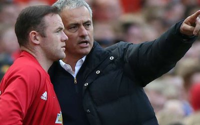 ژوزه مورینو: وین رونی در منچستر یونایتد خواهد ماند و جایی نمی رود