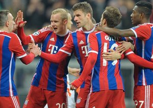 شادی بازیکنان بایرن|بایرن مونیخ 7 - 0 شاختار دونتسك / لیگ قهرمانان