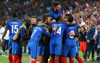 گزارش روز | این فرانسه می‌تواند قهرمان شود؟/ از مهاجمان بی‌دقت سوییس تا عملکرد درخشان اسلواکی