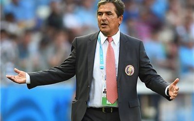 پاسخ سرمربی کاستاریکا به ادعای مورینیو
