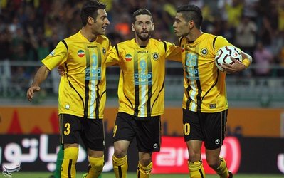 هفته چهارم لیگ برتر | حاشیه نفت - سپاهان / درگیری خلعتبری با هواداران سپاهان