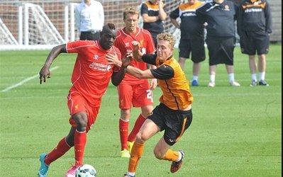 تصاویر روز | آغاز حاشیه‌سازی بالوتلی در لیورپول