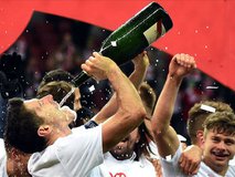 Top Ten| احمقانه ترین جرایمی که فوتبالیست ها مرتکب شده اند