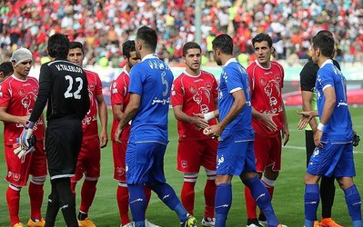 چوبی که پرسپولیس و استقلال در طول فصل از تصمیمات وزارت ورزش می‌خورند