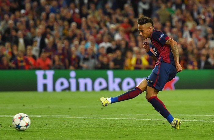 10. Neymar (Barcelona).jpg
