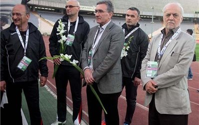 خوردبین: هر چه به صادقیان گقتیم گوش نکرد، دوران حضور او در پرسپولیس تمام شد