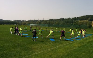 حضور خبرنگاران نیجریه‌ای و آرژانتینی در تمرین تیم ملی