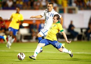 برزیل ۵-۰ هندوراس/بازی دوستانه