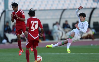 آزمون: افغانستان تیمی قدرتمند بود / برای تیم امید با تمام توان تلاش می‌کنم