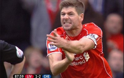 تصویر روز | پنالتی که داور برای لیورپول نگرفت