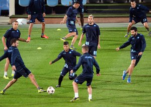 مارسی-ناپولی/ گروه F لیگ قهرمانان اروپا