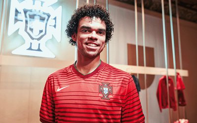 Top Ten | ده فوتبالیست برتر که ملیت خود را عوض کردند تا در بازی های ملی حضور یابند 