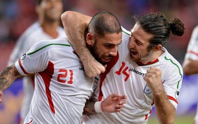 خالکوبی دژاگه و آزمون در مطبوعات جهان