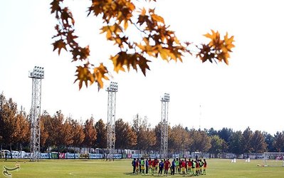 حاشیه‌های تمرین تیم ملی | هندبال، بسکتبال و فوتبال آمریکایی در تمرین امروز تیم ملی/ کفاشیان با لباس ورزشی آمد، آزمون نیامد