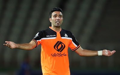 اعتراض نکونام سایپایی به پنالتی علیه پرسپولیس:بله! داور اشتباه كرد!