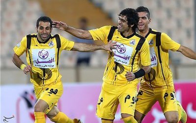 لیگ برتر | نفت مسجد سلیمان ۲ - فولاد خوزستان 1 در نیمه نخست