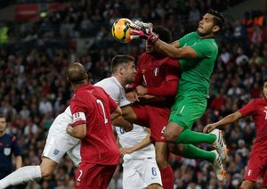 انگلیس - پرو