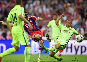 رابرت لواندوفسکی - ماسکرانو