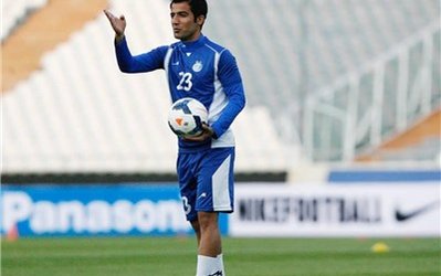 پشیمانی، هافبک خوزستانی از عقد قرار داد