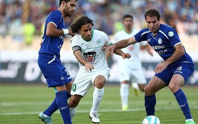 رجب‌زاده: دو بار تا آستانه سرخابی شدن پیش رفتم / هیچکس فکر نمی‌کرد پرسپولیس قعرنشین شود