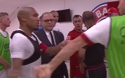 دی‌یانگ از گواردیولا عذرخواهی نکرد