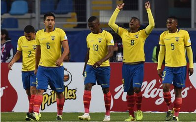 کوپا آمریکا 2015 | مکزیک 1 - اکوادور 2 / شیلی 5 - بولیوی 0 / پیروزی پرگل میزبان و حذف ناباورانه‌ی مکزیک + چیدمان دو تیم و ویدئوی مسابقه