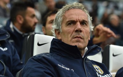 فیورنتینا دونادونی را به خدمت می گیرد؟