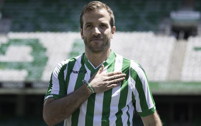 اعتراف فان‌در‌فارت پس از حضور در بتیس