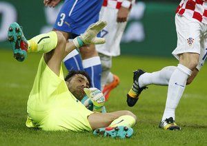 جیانلوئیجی بوفون|ایتالیا 1 - 1 کرواسی / مقدماتی جام ملت های اروپا