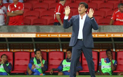 کوئنتروس، سرمربی اکوادور: حرف خاصی برای گفتن ندارم