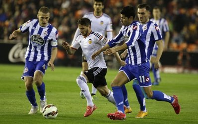 لالیگا | والنسیا 2 - دپورتیوو لاکرونیا 2 / پیروزی والنسیا در آغاز هفته بیست‌وهفتم لیگا