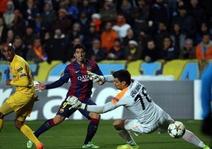 لوئیس سوارز|آپوئل 0 - 4 بارسلونا / لیگ قهرمانان