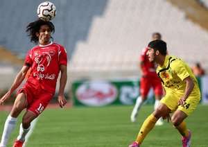 ایمان رزاقی