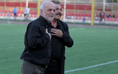 حاشیه اردوی پرسپولیس | سرخپوشان برای خوردبین جشن تولد گرفتند