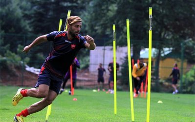 حسینی: وقتی 3 بازیکن از تیم جدا می‌شوند یعنی تلاش ما باید بیشتر شود