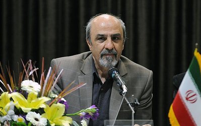 کیروش خواستههای مالیاش را تعدیل کند، ما هم کمک میکنیم