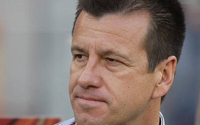 دونگا: اسکولاری رویای ما را بر باد داد