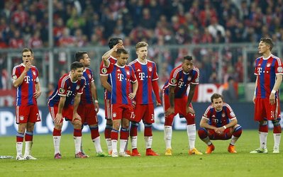 واکنش بازیکنان بایرن مونیخ به ناکامی‌شان در جام حذفی آلمان