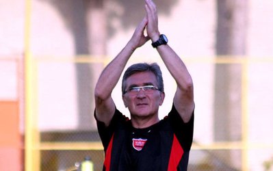 سرمربی پرسپولیس به کرواسی بازگشت