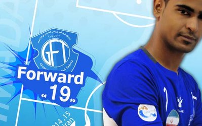 پدیده‌ای با لقب نیمـــار! / درویشی کشف جدید بازی پرسپولیس گسترش فولاد