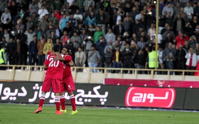 پزشک پرسپولیس: اومانیا مصدوم بود، اما با غیرت برای پرسپولیس بازی کرد