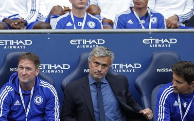 Paul Hassall | مورینیو برای تیمش باید به دکتر مراجعه کند!