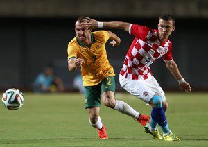 استرالیا - کرواسی|درگیری در میانه زمین ، بازی کرواسی استرالیا