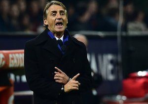 روبرتو مانچینی|میلان 1 - 1 اینترمیلان / سری آ