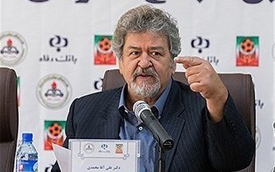عابدینی: وزارت ورزش بداند از فوتبال ضربه نمی‌خورد/ هیچ تغییری خارج از مجمع صورت نمی‌گیرد