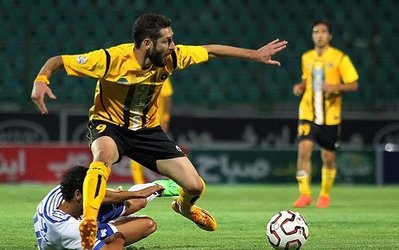 لیگ برتر | نیمه اول: سپاهان 1 - نفت مسجدسلیمان 0 / راه‌آهن 0 - پیکان 0