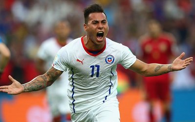 وارگاس برترین بازیکن جدال اسپانیا - شیلی