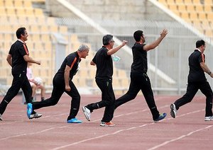 شادمانی نیمکت نفت تهران